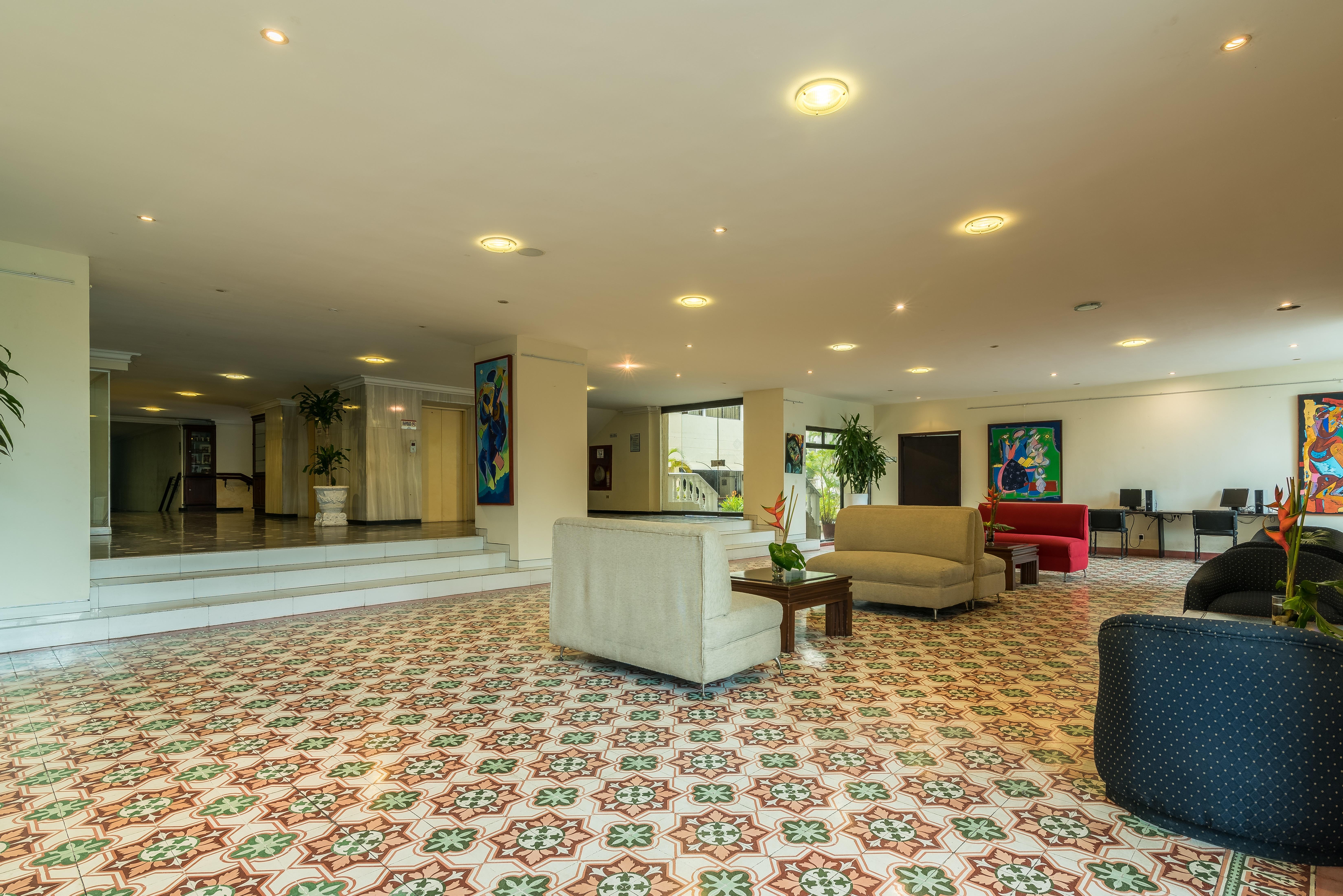 Hotel Faranda Express Puerta Del Sol Barranquilla, A Member Of Radisson Individuals Barranquilla  Buitenkant foto