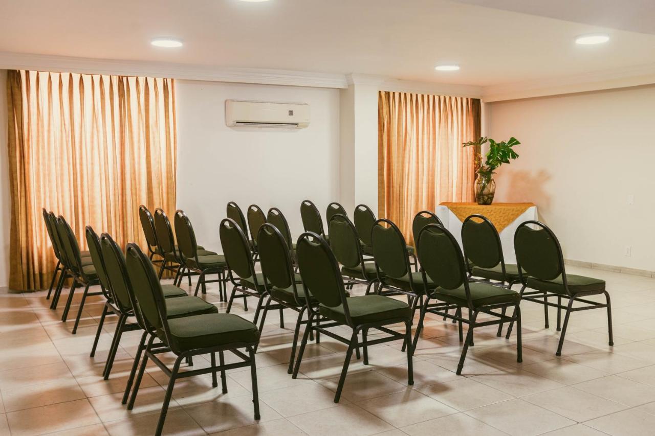 Hotel Faranda Express Puerta Del Sol Barranquilla, A Member Of Radisson Individuals Barranquilla  Buitenkant foto