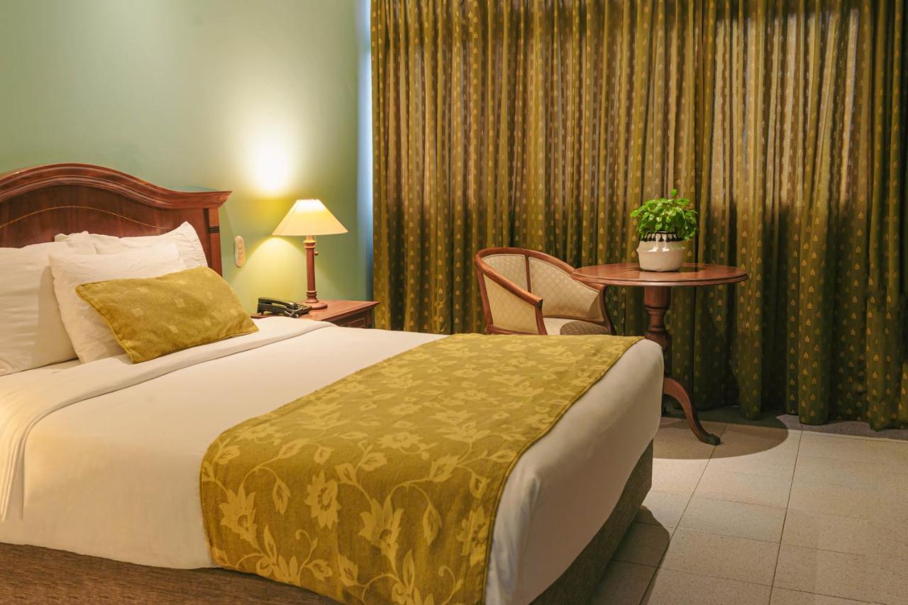 Hotel Faranda Express Puerta Del Sol Barranquilla, A Member Of Radisson Individuals Barranquilla  Buitenkant foto