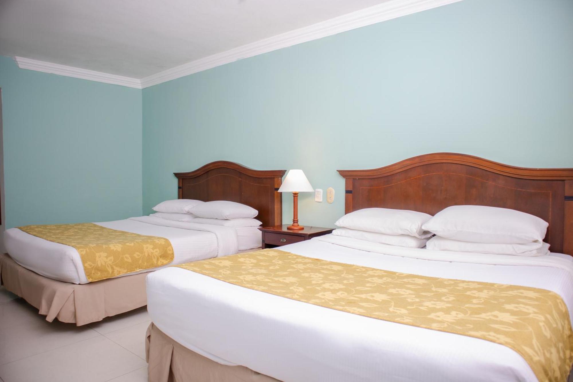 Hotel Faranda Express Puerta Del Sol Barranquilla, A Member Of Radisson Individuals Barranquilla  Buitenkant foto