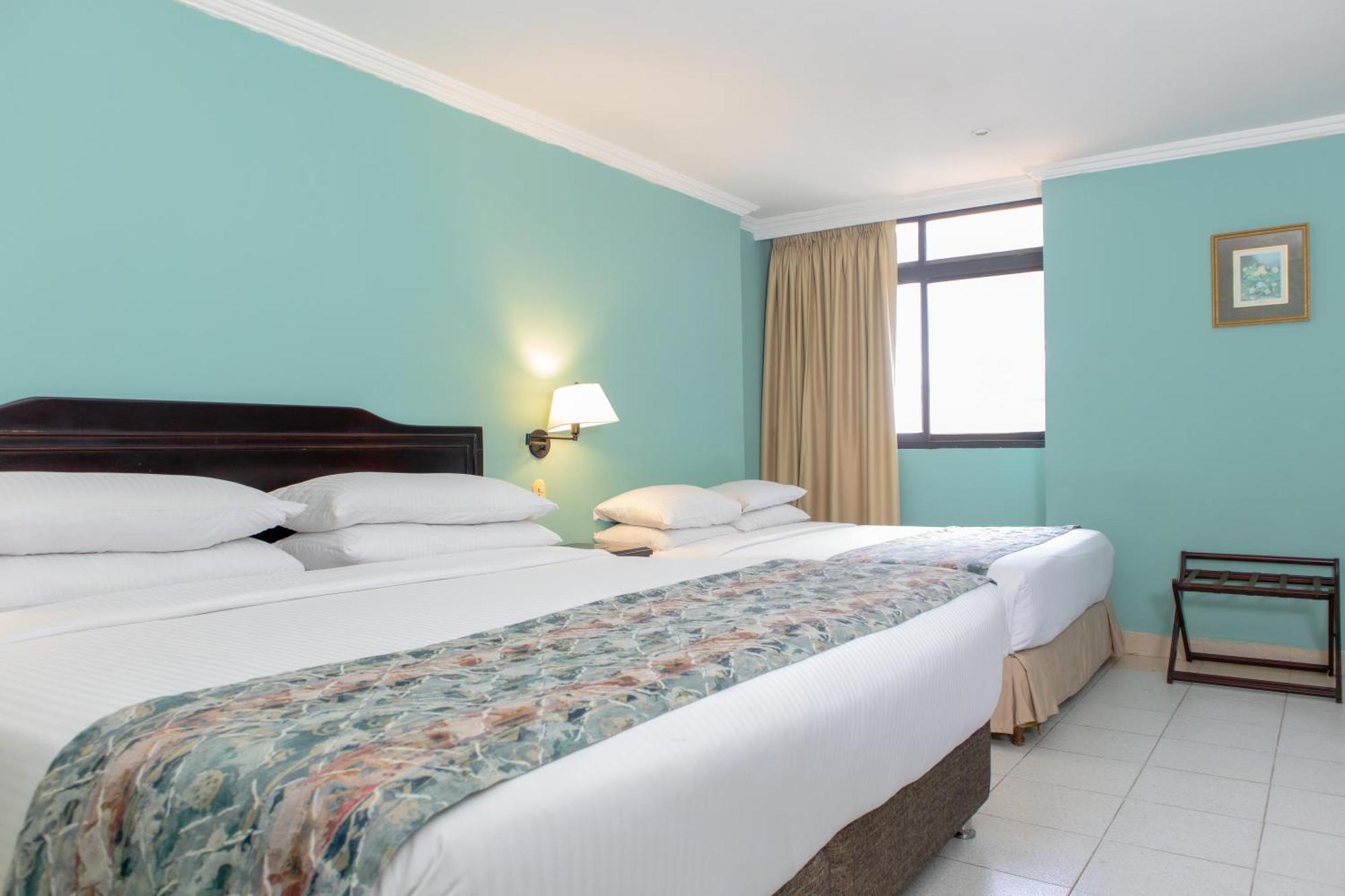 Hotel Faranda Express Puerta Del Sol Barranquilla, A Member Of Radisson Individuals Barranquilla  Buitenkant foto