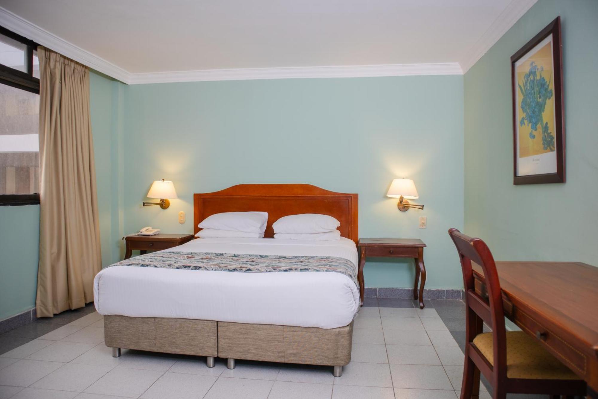 Hotel Faranda Express Puerta Del Sol Barranquilla, A Member Of Radisson Individuals Barranquilla  Buitenkant foto