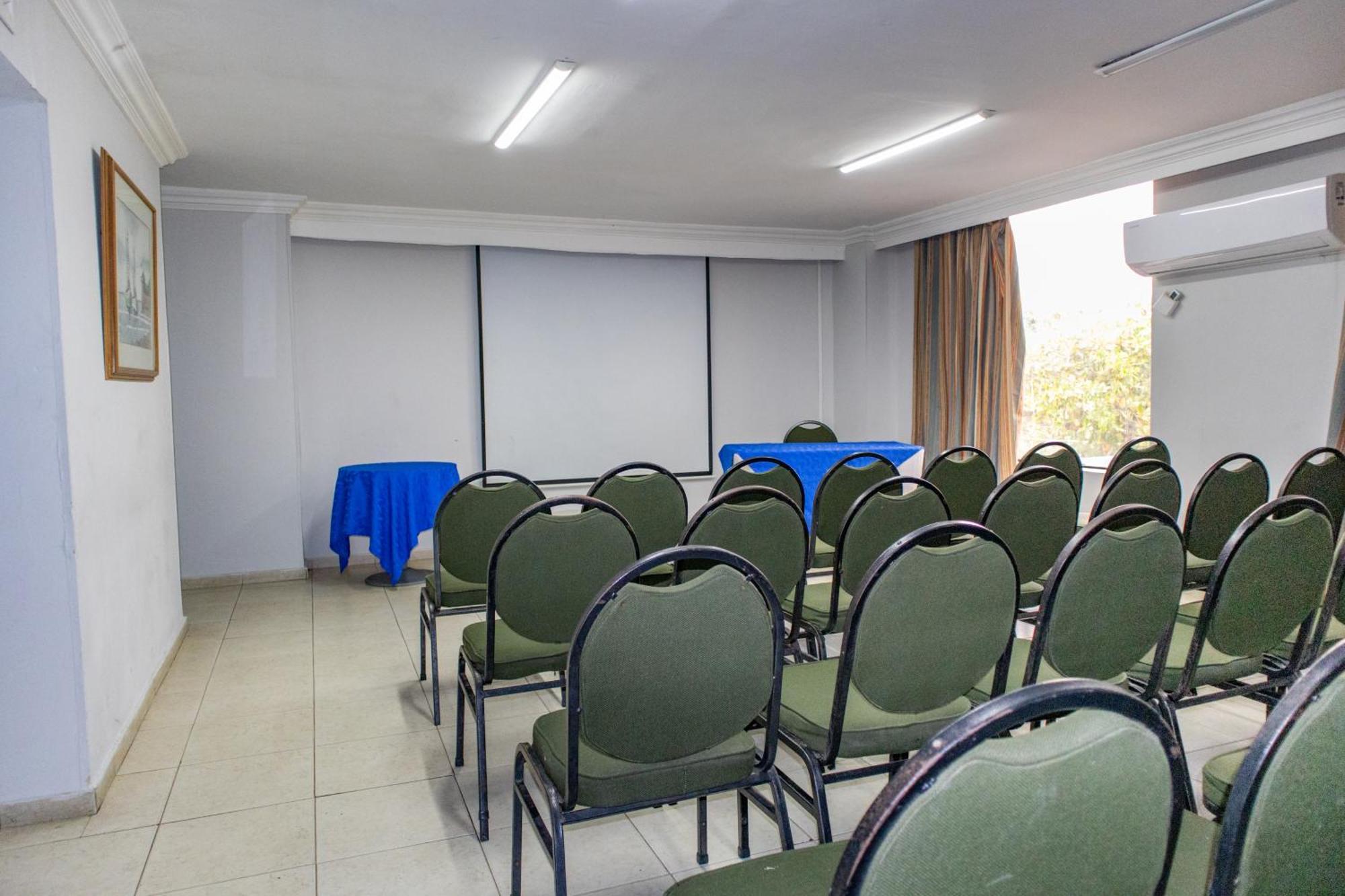 Hotel Faranda Express Puerta Del Sol Barranquilla, A Member Of Radisson Individuals Barranquilla  Buitenkant foto