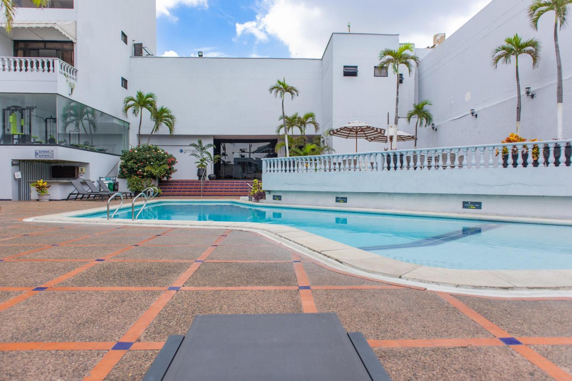 Hotel Faranda Express Puerta Del Sol Barranquilla, A Member Of Radisson Individuals Barranquilla  Buitenkant foto